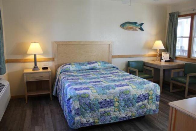 Pony Island Inn Ocracoke Exterior photo