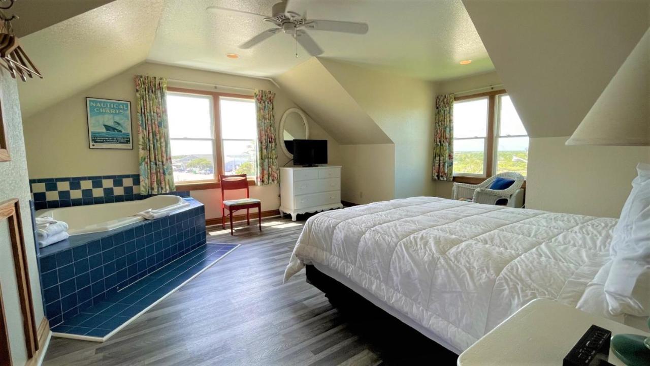 Pony Island Inn Ocracoke Exterior photo